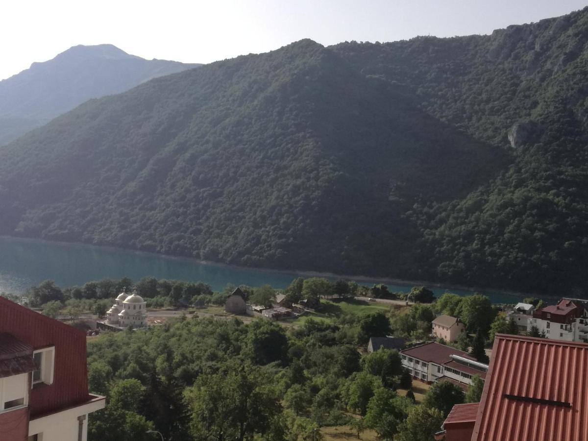 Apartman Dunja Plužine Buitenkant foto